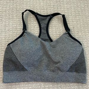 Auden Size M nursing sports bra